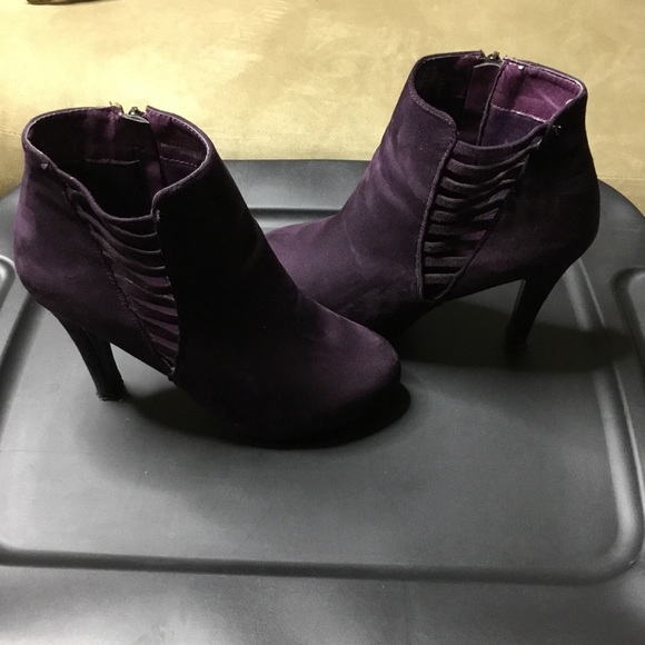 Booties - Picture 2 of 3